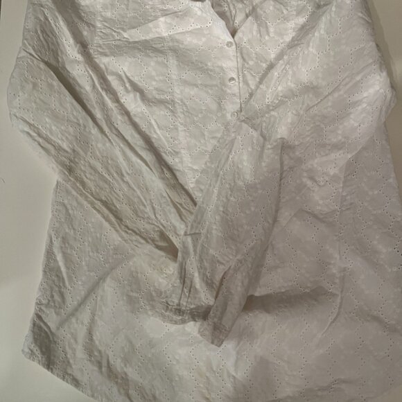 J Crew White Eyelet Blouse Size Small Long Sleeve 100% Cotton 💗 - Picture 14 of 14